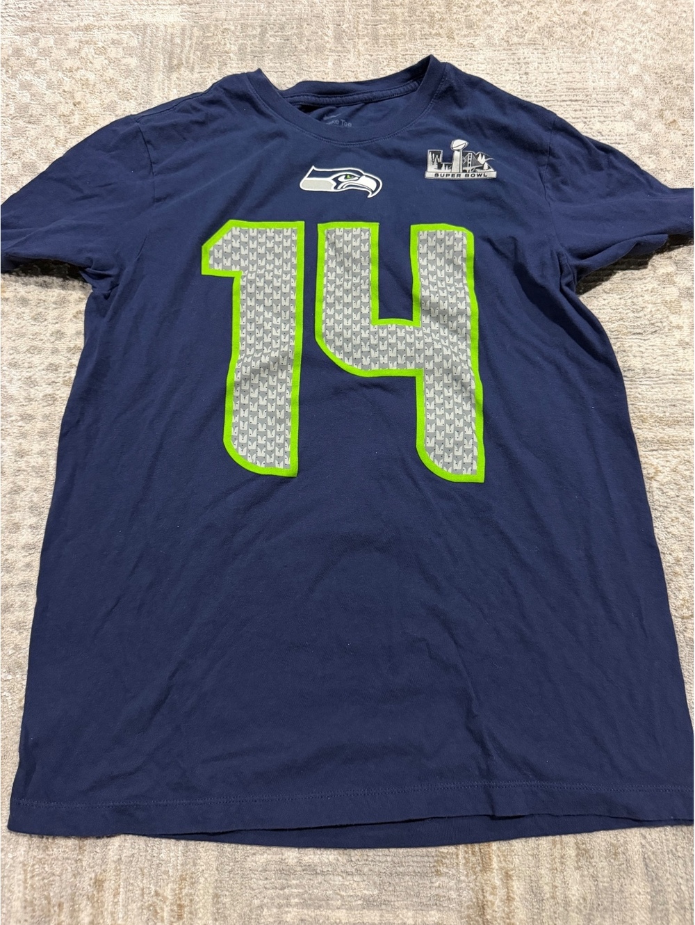 Nike Seattle Seahawks #14 Sam Darnold Football T-Shirt Medium